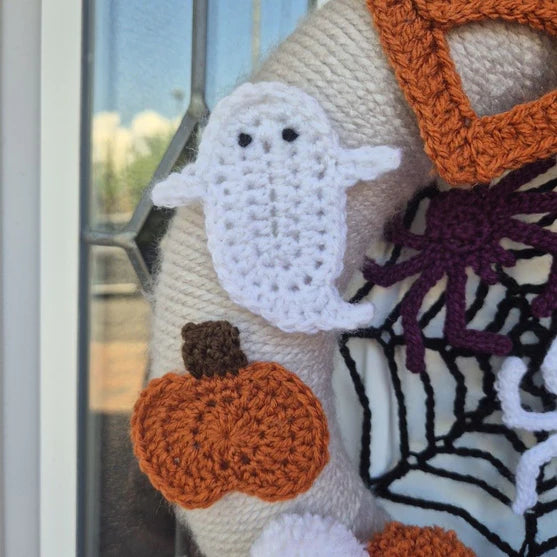 Spooky Boo Wreath Crochet Pattern