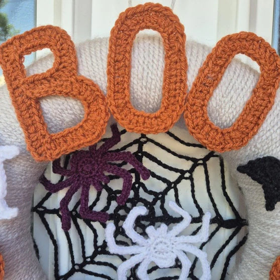 Spooky Boo Wreath Crochet Pattern