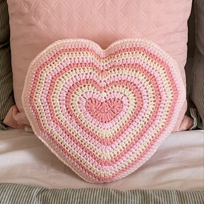 Combo 6  in 1  Pillow Crochet Pattern