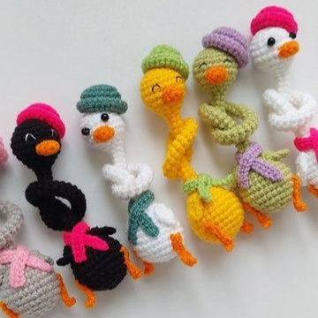 Loopy Duck Crochet Pattern
