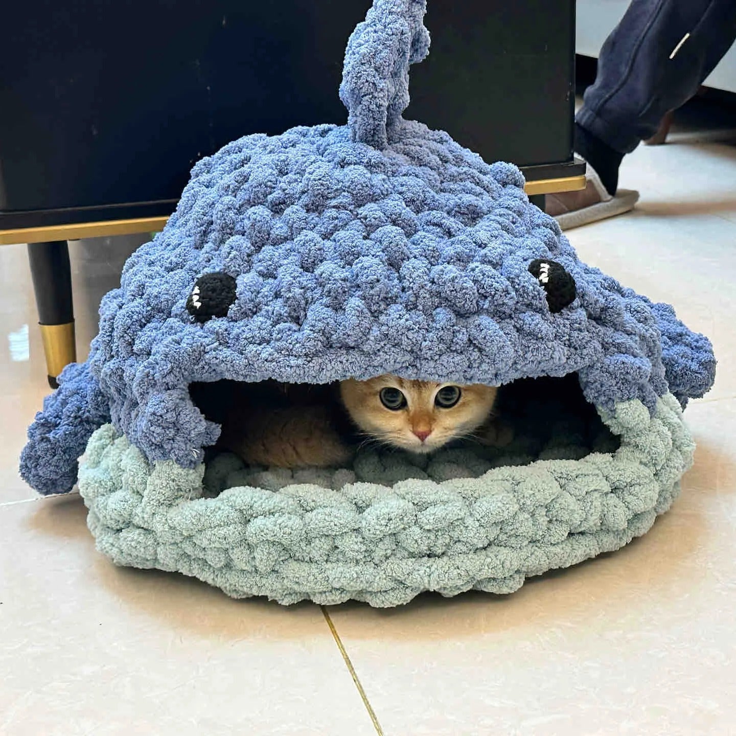 The "Shark Tank" Cozy Cat Crochet Pattern