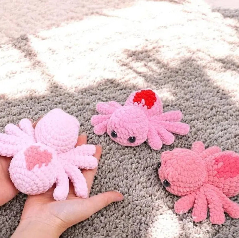 Valentine Spider Crochet Pattern